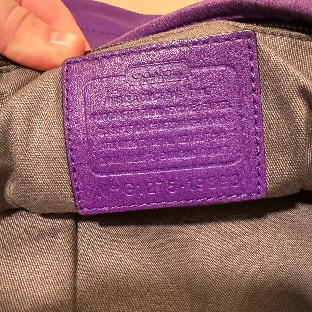 Coach 19893 Legacy Hobo Duffle Bag Ultraviolet Purple - Picture 9 of 9